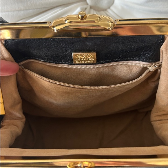 Vintage Oroton bag - Picture 3 of 6